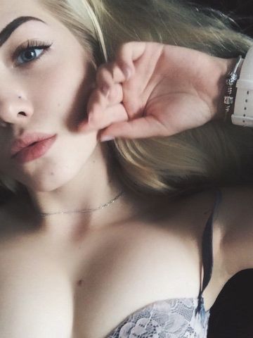 Юна